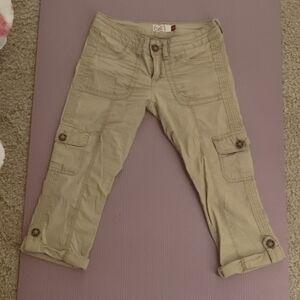 So Heritage Y2K Women's Capri Pants